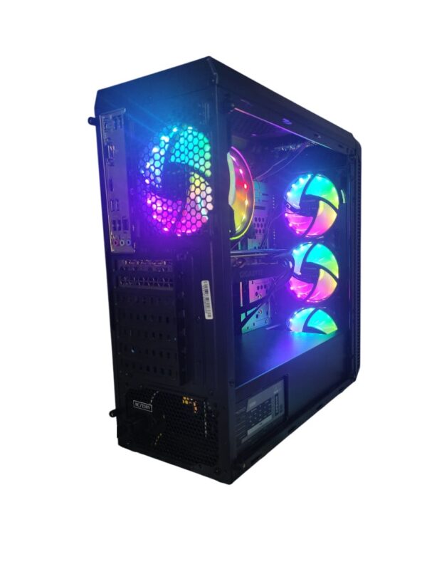 PC gamer Intel i5 10400F, RAM 32GB, RTX 2060 6GB 5