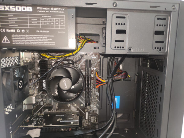 Pc ofimática Ryzen 5, RAM 16GB, SSD 500gb, GeForce GT 710